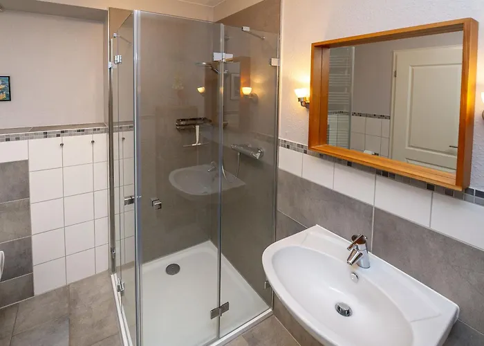 Seerose - 02 Sellin (Rugen)